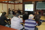 新潟県農業総合研究所畜産研究センターの小橋有里様より「稲WCSと稲ワラサイレージを乳牛の飼料にする研究」の講義