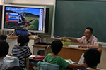 滝坂小学校（調布市）で田植え授業